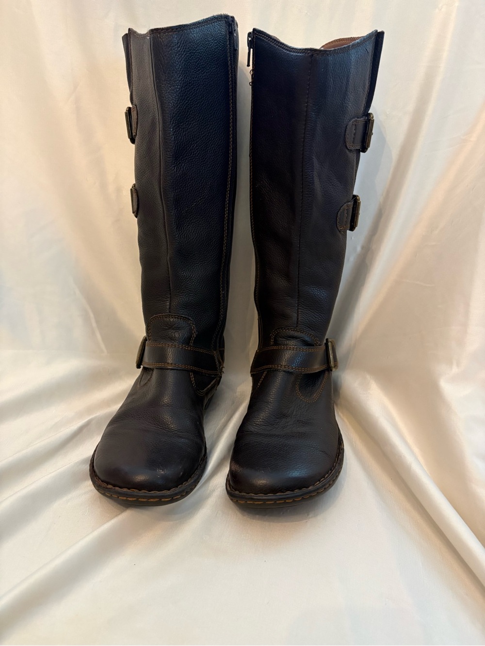 Classic Women's Tall Leather Buckle Boots - Picture 2 of 5